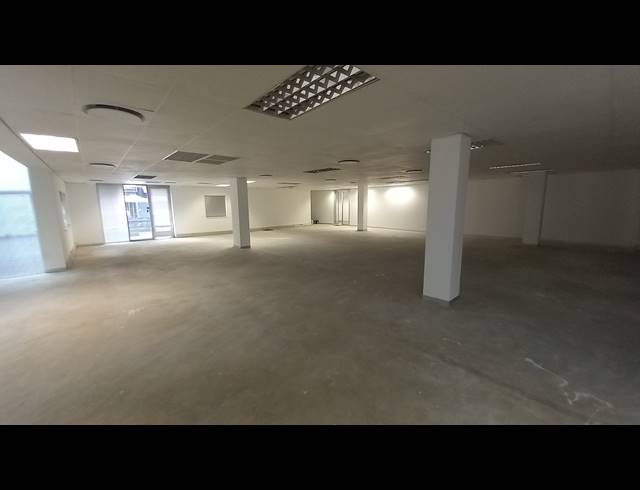 308M² OFFICE TO LET IN BRYANSTON